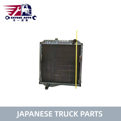 本物のIsuzuエンジンパーツ 1-21410674-0ISUZU FVR 6HH1パネストラック用ラジエーターアッシー