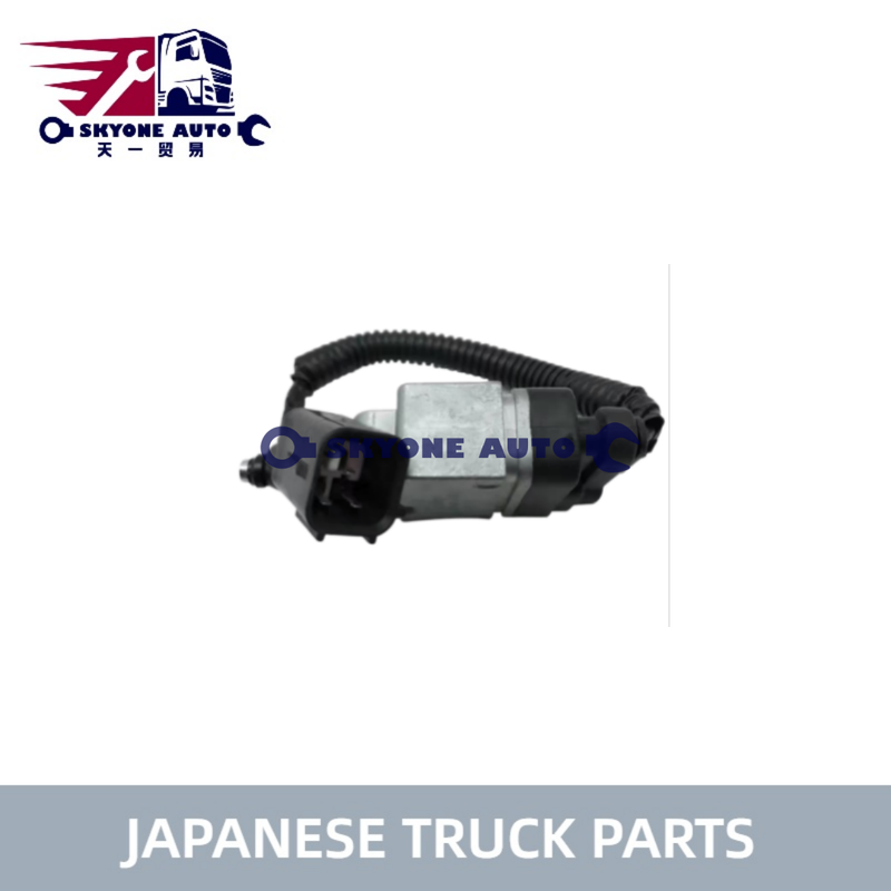 日本のトラック部品 キャビンスイッチ1-82380172-1 ISUZU CYZ CXZ 6UZ1 ISUZU TRUCK PARTS